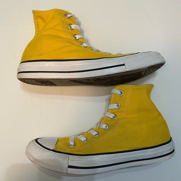 Converse Chuck Taylor   Size 4  Sneakers SB-AR - Picture 6 of 8